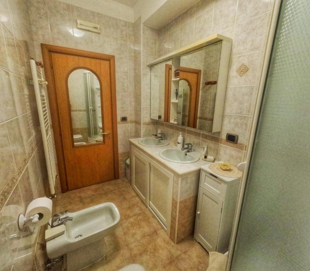 Aurora B&B Матера Екстериор снимка